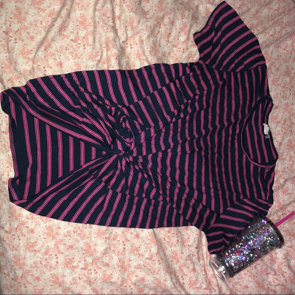 Knotted t shirt